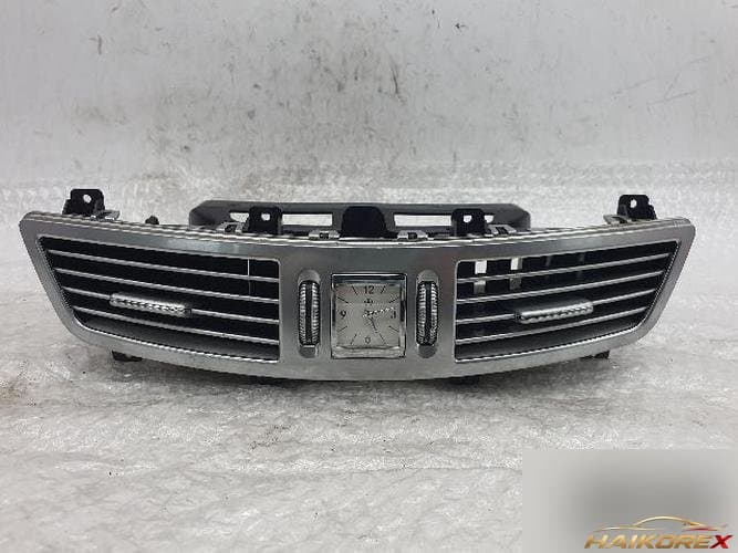 Mercedes-Benz S-Class 2008 — центральный дефлектор A221 830 09 54