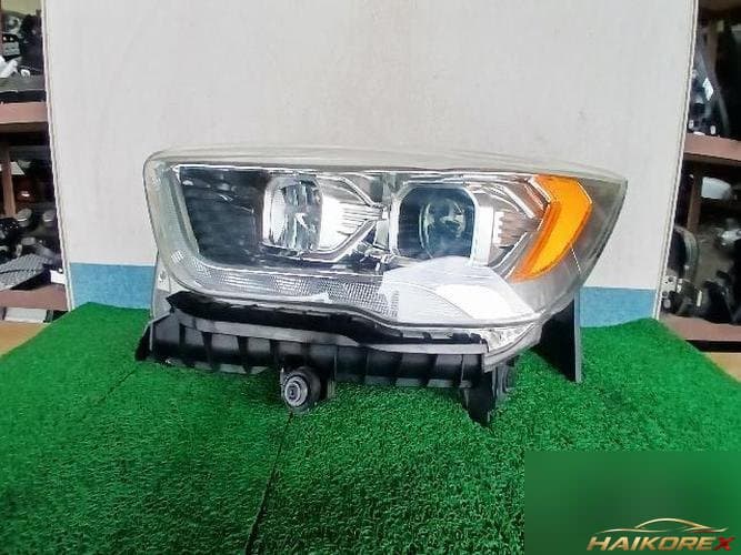 Ford Kuga 2017 — фара левая 4113155AH