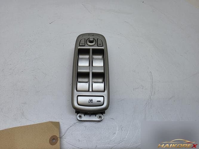 Jaguar XF 2009 — блок переключателей стеклоподъемников 8X2314540AE