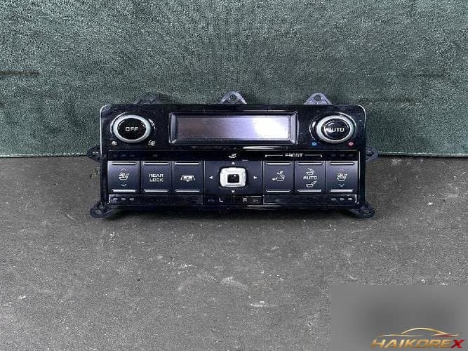 Kia K9 2013 — переключатель обогрева и кондиционера (климат-контроль) 93317-3T500