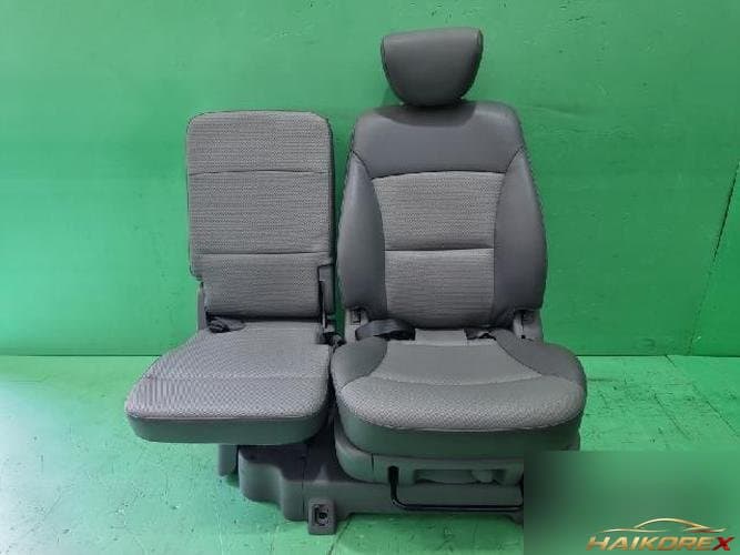 Hyundai Grand Starex 2011 — сиденье 1