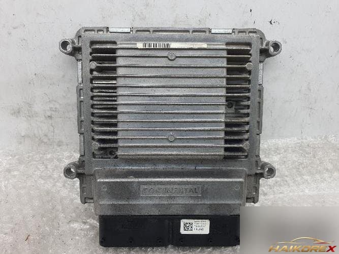 Hyundai Sonata 2015 — блок управления двигателем ECU 39140-2EYA5
