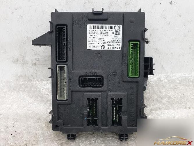 Renault QM6 2017 — модуль BCM ETACS 284B13274R