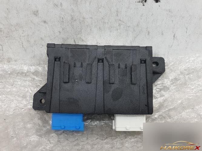 Citroen C4 2014 — модуль BCM (ETACS) 9800162780