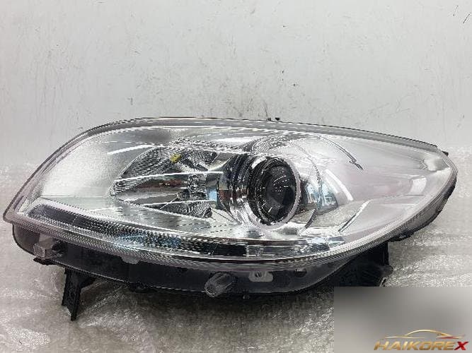 Renault SM7 2012 — фара левая (водителя) 260600071R