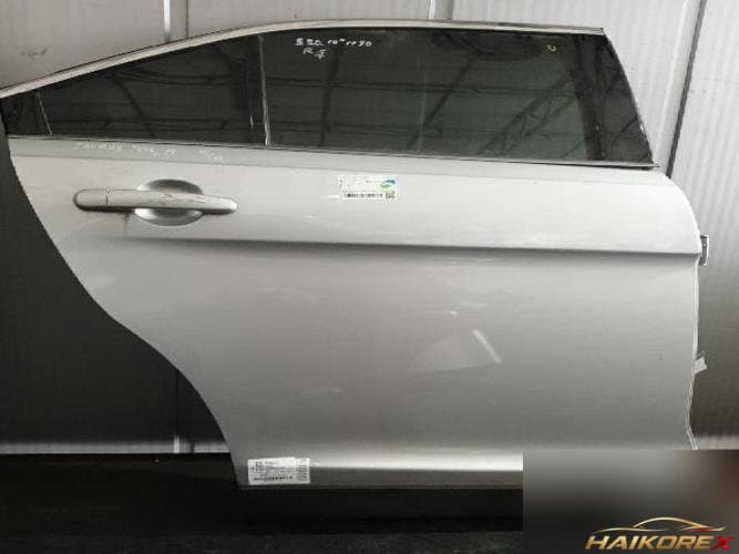 Ford Taurus 2010 — дверь задняя правая BG1Z5424630A