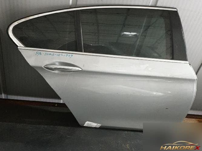 BMW 5 2015 — дверь задняя правая
