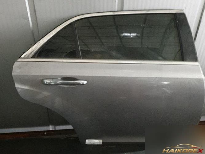 Chrysler 300 2013 — дверь задняя правая 68127962AF