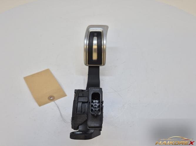 Audi A6 2012 — педаль акселератора 8K1723523A