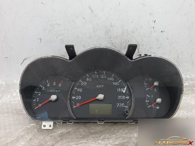 Kia Cerato 2006 — приборная панель 94004-2F035