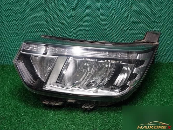 KG Mobility Tivoli 2022 — фара левая LED