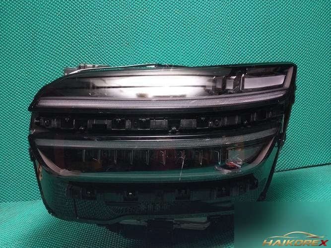 Genesis GV70 2024 — фара левая LED 92101AR