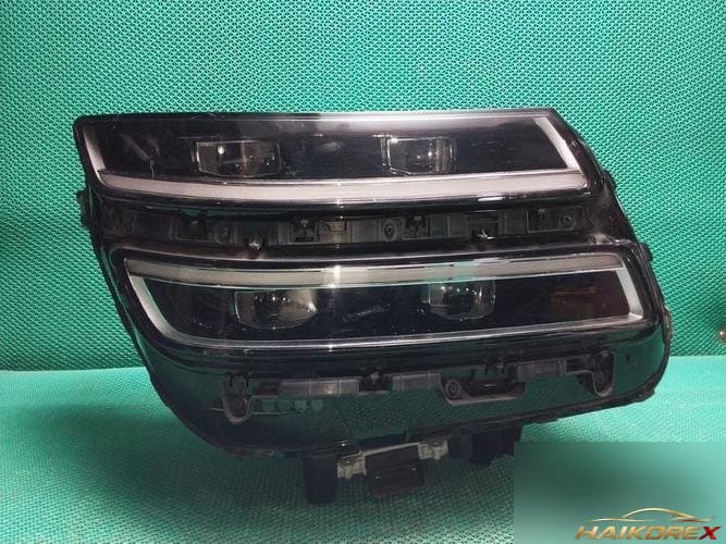 Genesis GV80 2022 — фара головного света правая LED