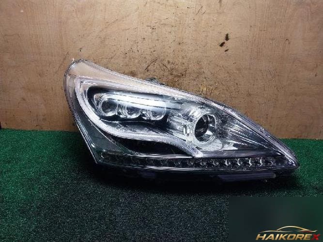 Hyundai Equus 2013 — фара правая LED 921023N1