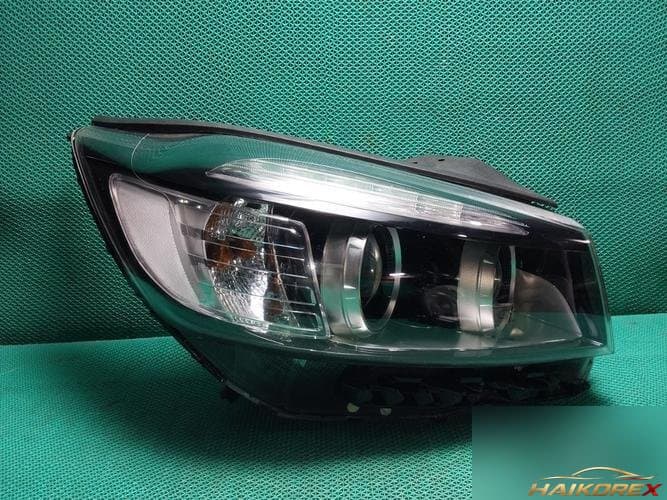 Kia Sorento 2015 — фара правая HID 92102C5100