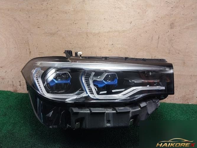 BMW X-Series 2020 — фара правая LED
