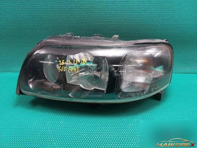 Volvo S60 2004 — фара левая HID 30655905