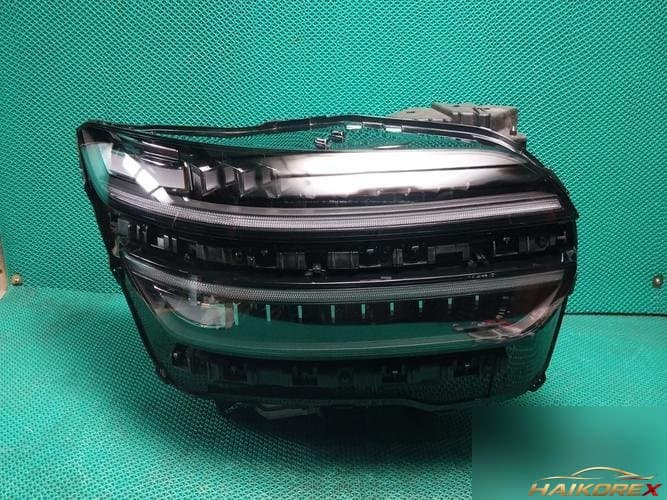 Genesis GV70 2024 — фара правая LED 92102AR