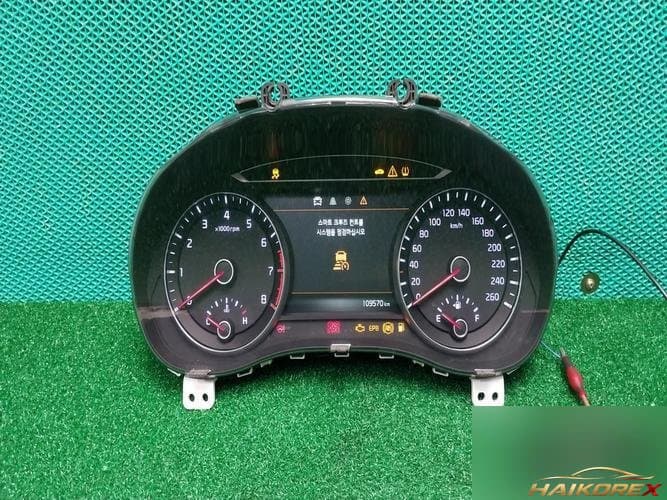 Kia K7 2018 — приборная панель 94033F6080