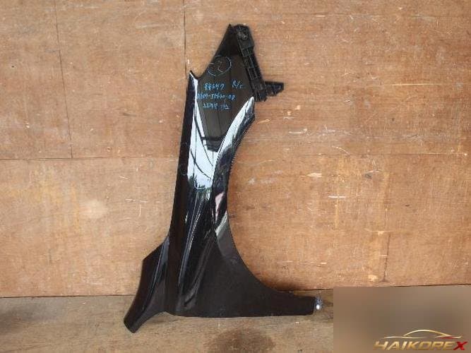 Renault SM7 2012 — крыло правое