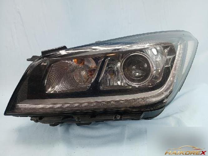 Hyundai Genesis 2015 — фара левая HID