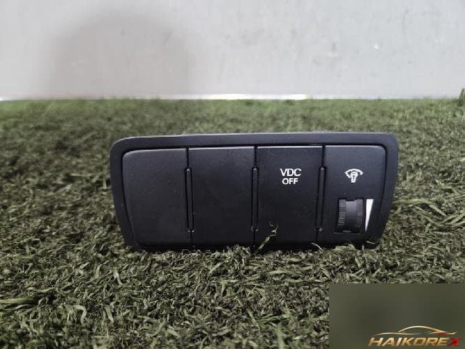 Hyundai Genesis 2011 — кнопка/переключатель 93700 3M030