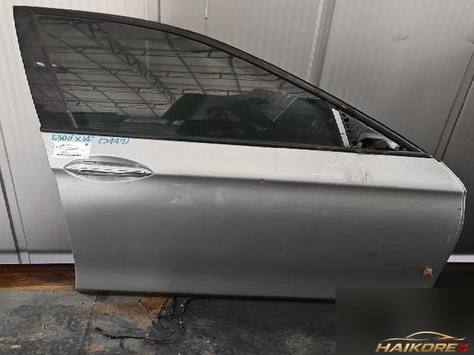 BMW 5 серия 2014 — переднее дверь правая 9628754