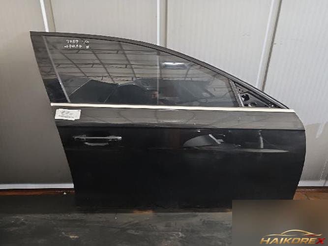 Audi A4 2012 — дверь передняя правая 8K0831052J