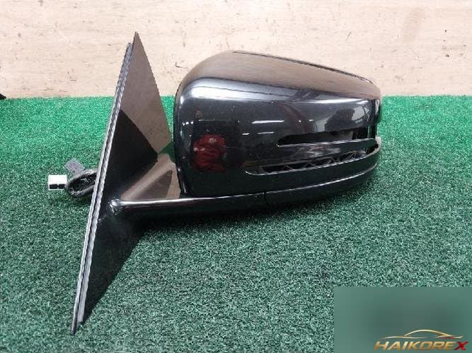 Mercedes-Benz S-Class 2011 — зеркало боковое левое A2218101176