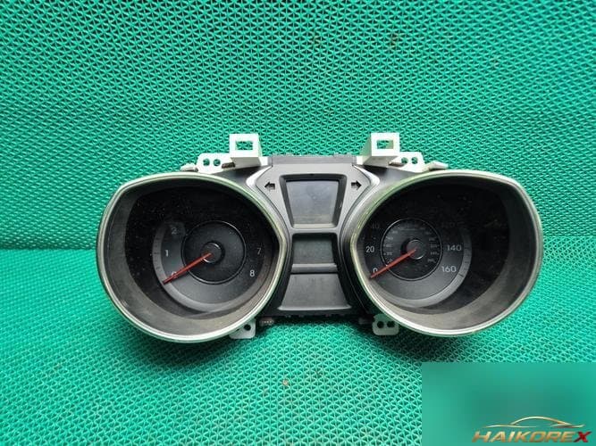 Hyundai Avante 2011 — приборная панель 940113X050