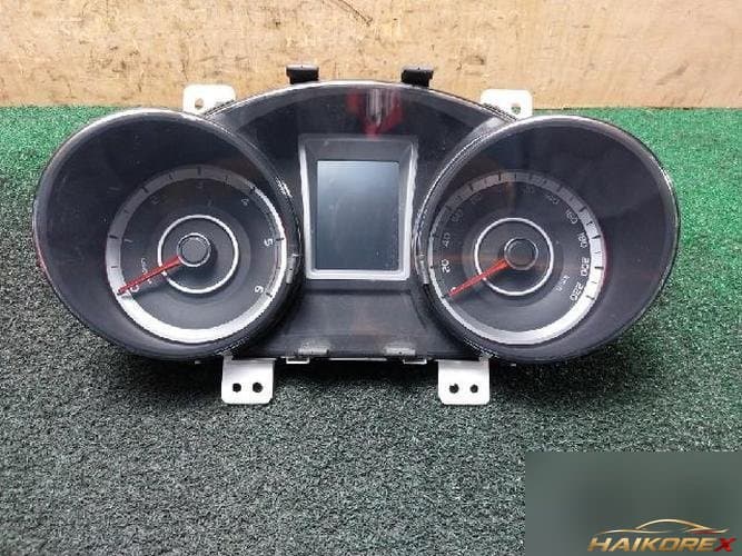 KG Mobility Tivoli 2016 — панель приборов 8022035020