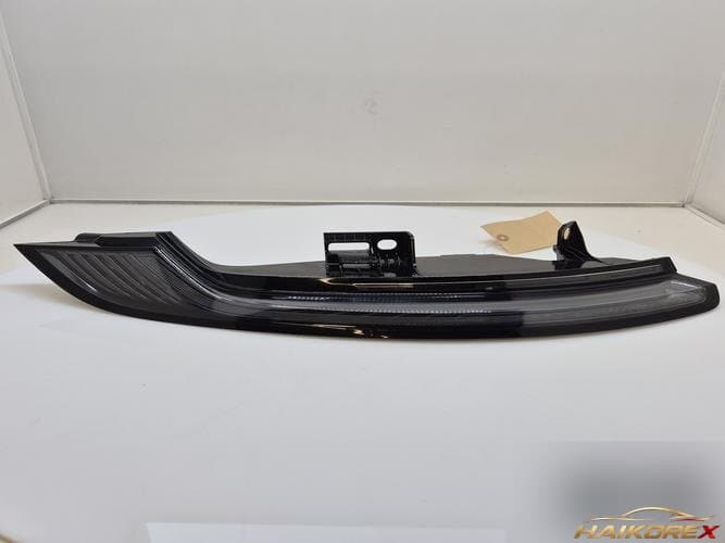 Porsche 911 Carrera 992 2024 — задний фонарь левый наружный 992945091F