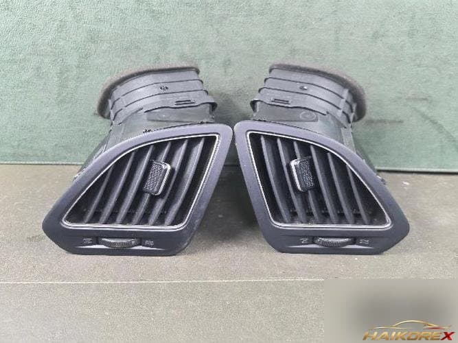 Hyundai Tucson 2010 — дефлектор воздуховода 97480-2S000