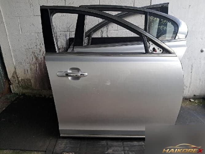 Ford MKS 2013 — передняя дверь правая