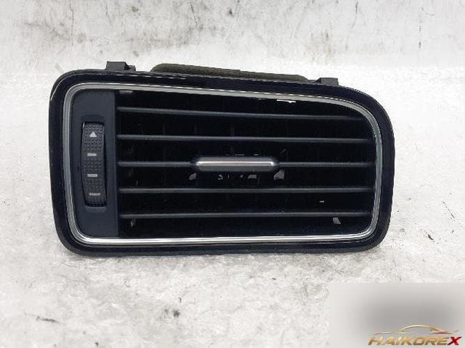 Volkswagen Jetta 2015 — воздуховод 5C6 819 704 B