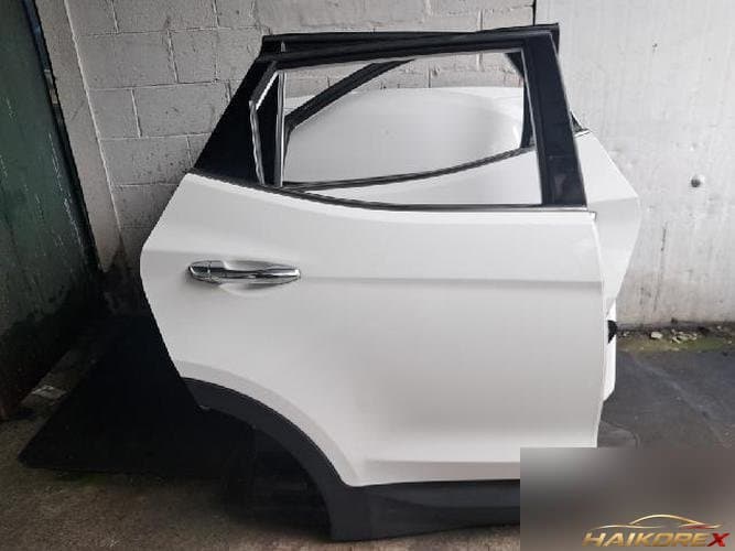 Hyundai Santa Fe 2014 — дверь задняя правая