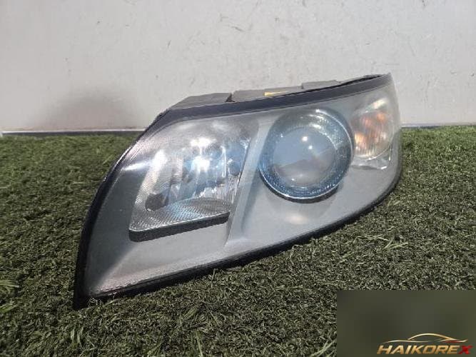 Volvo V50 2007 — фара левая