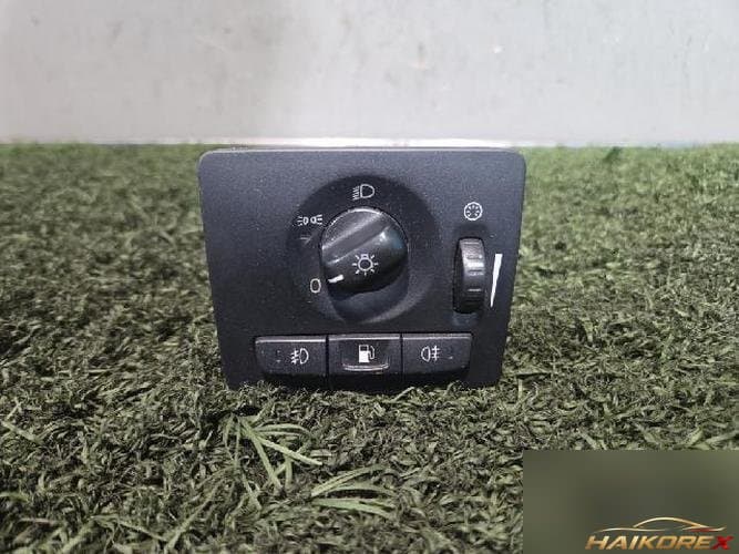 Volvo V50 2007 — кнопка/переключатель 30739299