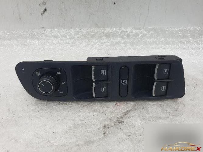 Volkswagen Tiguan 2016 — блок управления стеклоподъемниками 5K0 959 565 A