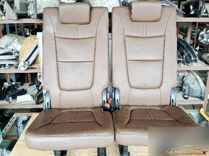 Hyundai Veracruz 2010 — сиденье третьего ряда