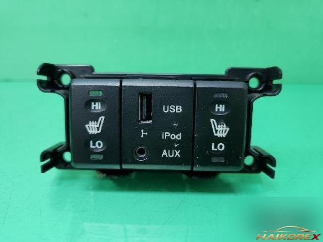 Hyundai Santa Fe 2011 — кнопка/переключатель 3
