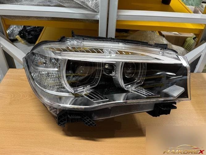BMW X5 2014 — фара правая (переработанная)