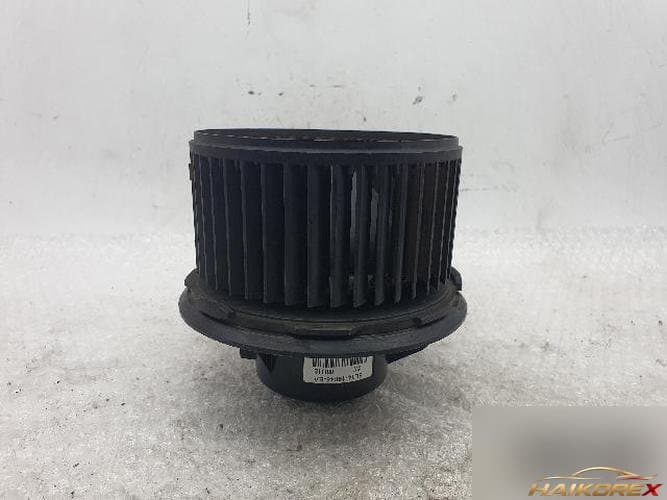 Ford Escape 2009 — мотор печки 8L84-19846-BA