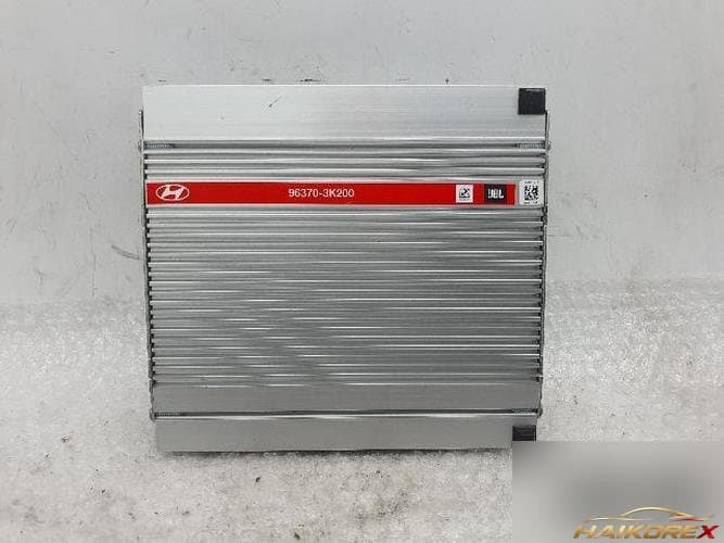 Hyundai Sonata 2005 — усилитель JBL 96370-3K200