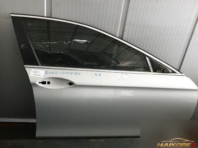 BMW 5 2012 — передняя дверь правая 9628754