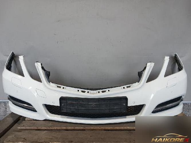 Mercedes-Benz E-Class 2012 — передний бампер