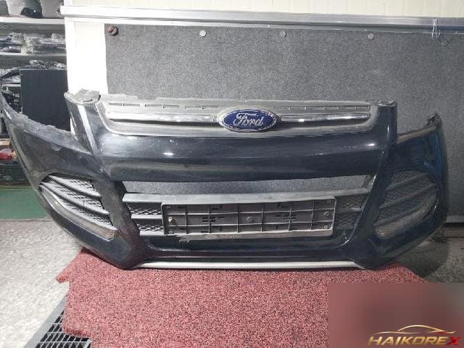 Ford Escape 2014 — передний бампер