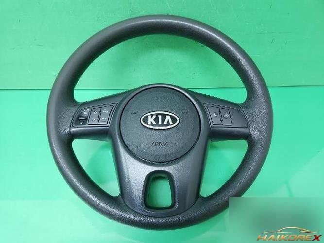 Kia Forte 2013 — руль правый