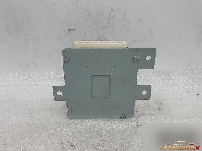 Модуль BCM (ETACS) 87110-08110-8111