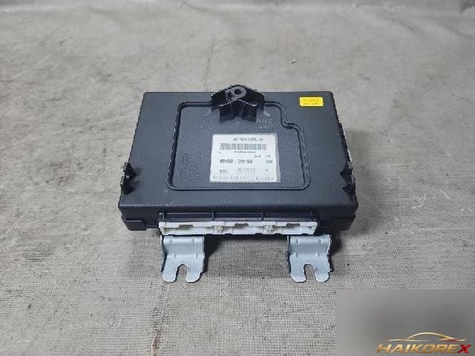 БСМ (интегральный модуль управления кузовом) 95400-2W150